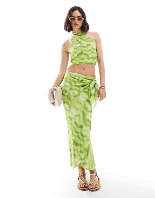 YAS halterneck crop top co-ord in green tie dye - MGREEN - Image 2