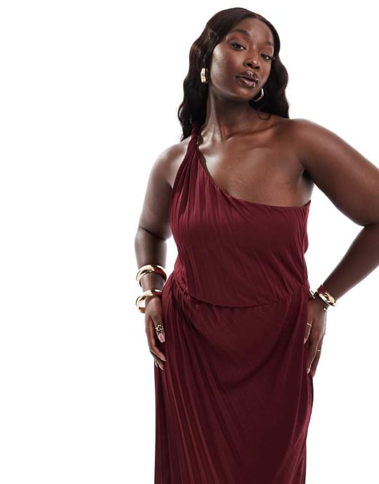 ASOS DESIGN Curve twist one shoulder pleated maxi dress in berry - Image 2