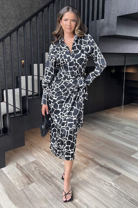 Black And White Giraffe Print Side Tie Waist Wrap Midi Dress - Image 3