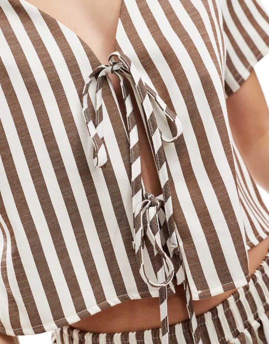 ASOS DESIGN top with tie front in brown stripe co-ord - Image 3