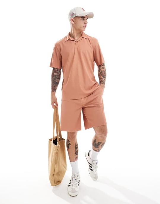 ONLY & SONS plisse split neck polo co-ord in burnt orange - Image 2