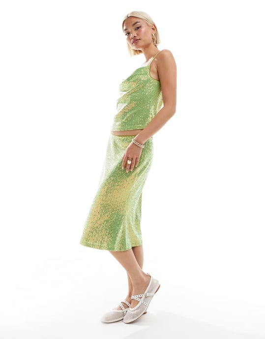 Labelrail x Olivia Grace Herring sequin flippy knee length midi skirt co-ord in green - Image 4
