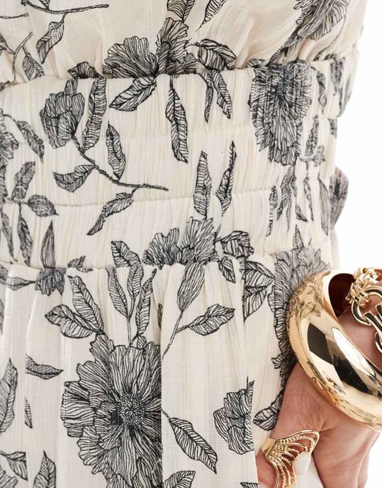 Abercrombie & Fitch floral jumpsuit in black and white - Image 3