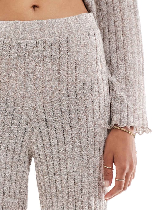 Pieces ribbed jersey wide leg trouser co-ord in beige melange - Image 3