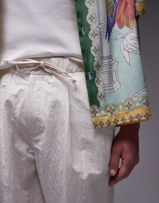 Topman premium wide leg paper bag trousers in ecru - Image 3