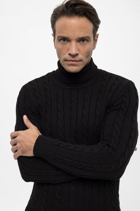 Pullover Cable Knit Turtleneck Pullover - Image 2