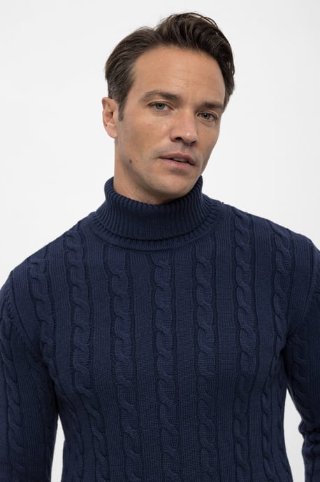 Pullover Cable Knit Turtleneck Pullover - Image 2