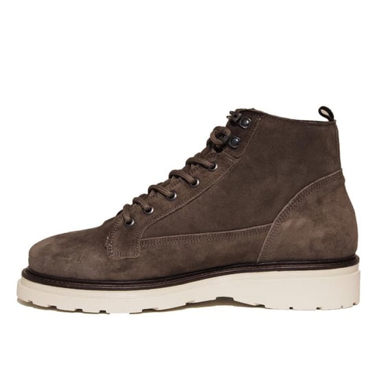 Rehab Wolf suede - Image 2