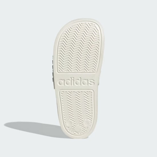 Adidas Badslippers jr - Image 4