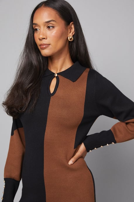 Collared Geo Knitted Dress - Image 4