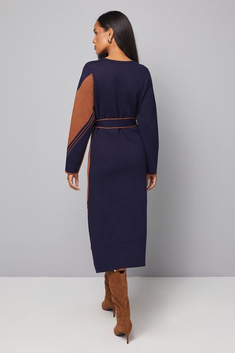 Asymmetric Jacquard Knitted Dress - Image 3