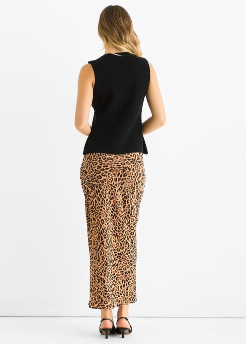 Black Button Front Compact Knit Waistcoat - Image 4