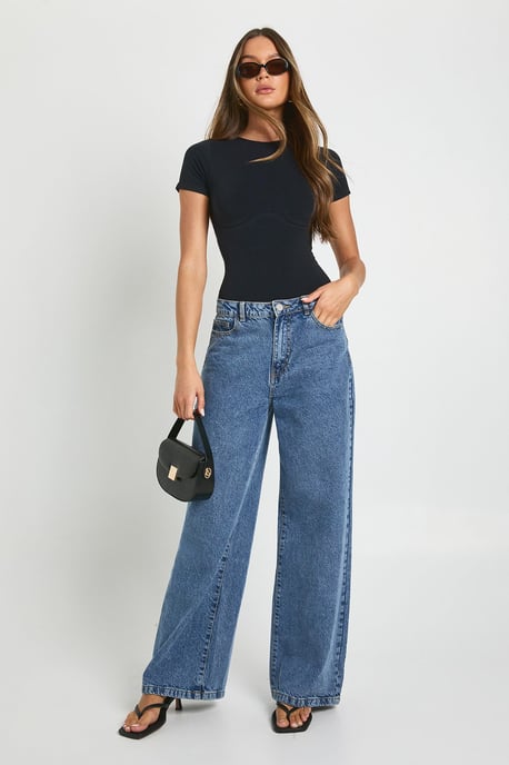 Seamless Crew Neck Short Sleeve Bodysuit - Image 3
