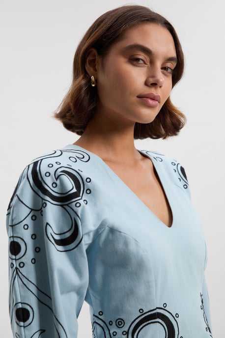 Baroque Embroidered Long Sleeve Twill Woven Midi Dress - Image 2