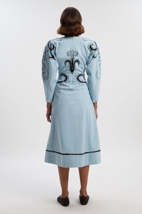 Baroque Embroidered Long Sleeve Twill Woven Midi Dress - Image 4