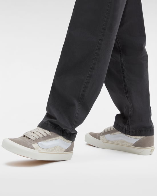Knu Skool Sneakers - Image 5