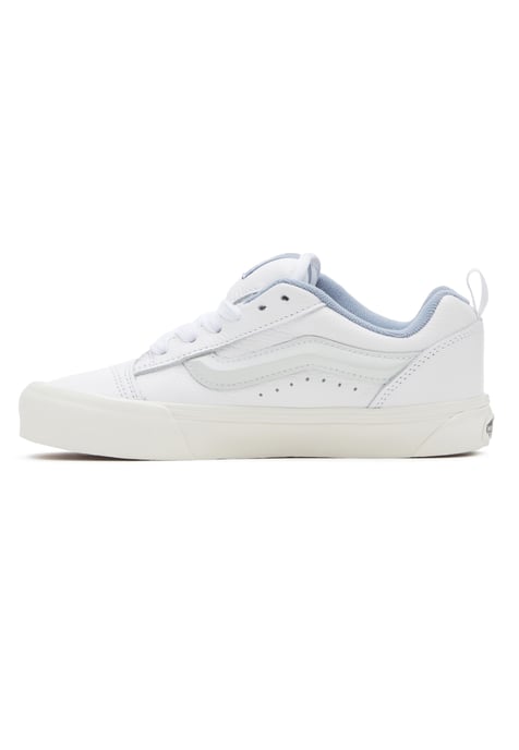 Knu Skool Sneakers - Image 5