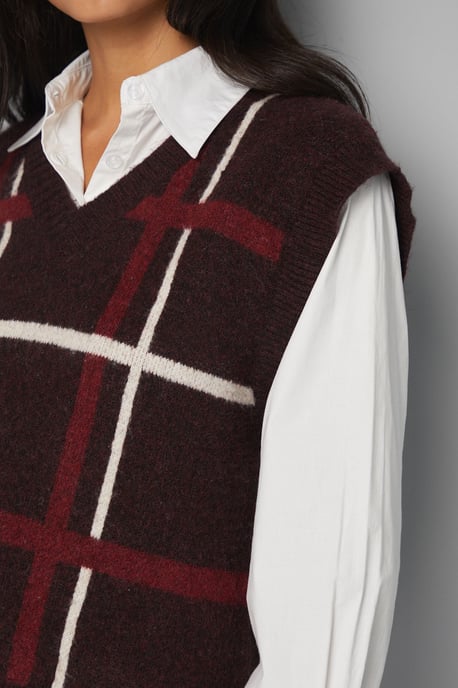 Burgundy 2 In 1 Check Knitted Tank And Shirt - Image 5