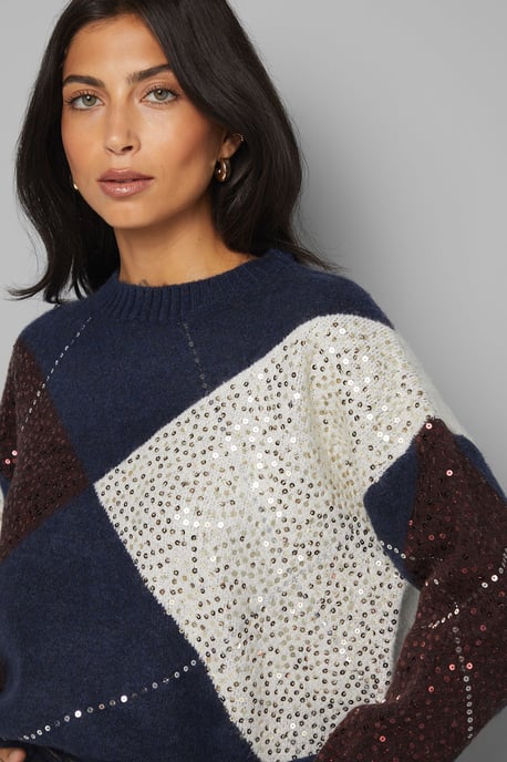 Navy Oversized Argyle Jumper - Image 4