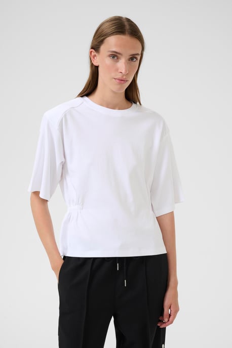 KBCole Tee T-shirt Feminine Silhouette - Image 3