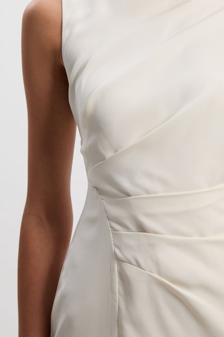 Soft Tailored Asymmetric Sleeve Midi Dress - Image 3