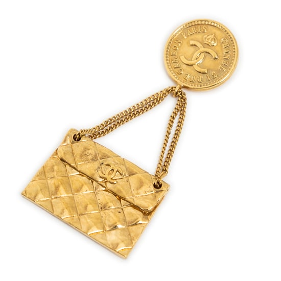 CC Quilted Flap Brooch Broche - Image 1