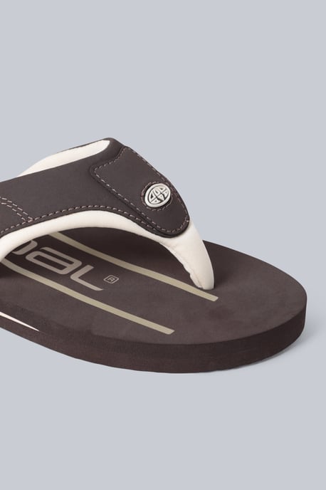 'Jekyl' Men's Flip Flops Lightweight Slip-on Sandals with Soft Padded Upper Straps Dark Brown - Image 4