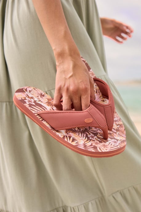 'Swish' Women's Flip Flops with Soft Padded Upper Straps Slip-on Beach Sandals Tan - Image 1