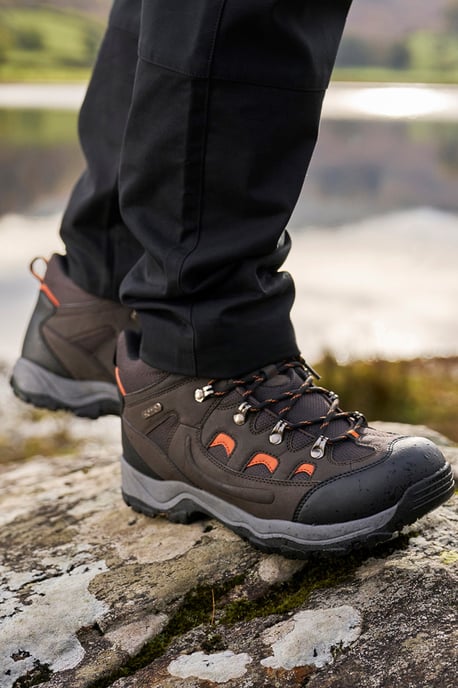 'Adventurer' Men's IsoDry Boots Cushioned Footbed Breathable Waterproof Hiking Shoes Brown - Image 1