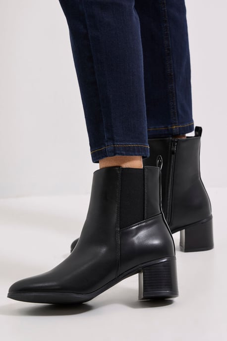 Maias Block Heel Chelsea Boots - Image 2