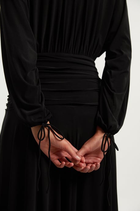 Stretch Drapey Crepe Ruched Plunge Neck Batwing Sleeve Maxi Dress - Image 2
