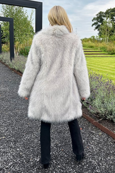 Cream Tipped Faux Fur Long Jacket - Image 4