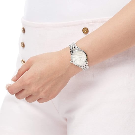 Burberry BU10108 Classic Women's Watch with 32mm Stainless Steel Case - Image 4