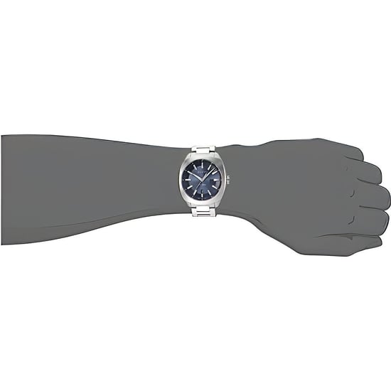 Gucci YA142303 Men's Quartz Watch with Blue Dial and Stainless Steel Bracelet - Image 5