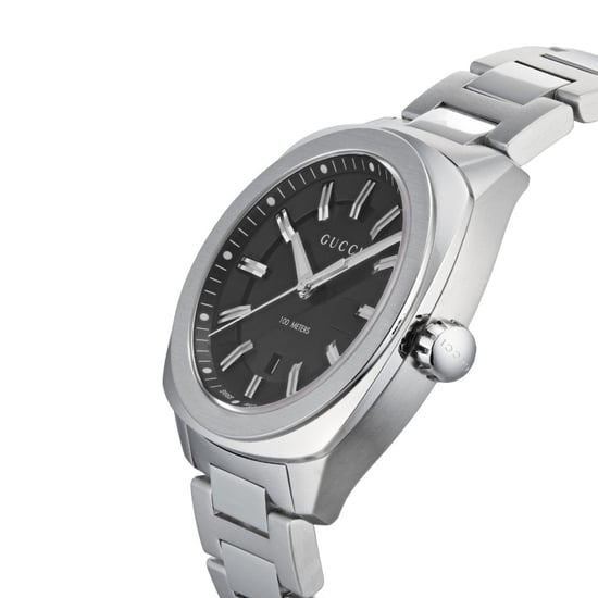 Gucci YA142301 Men's Quartz Watch - Stylish and Durable Timepiece - Image 3