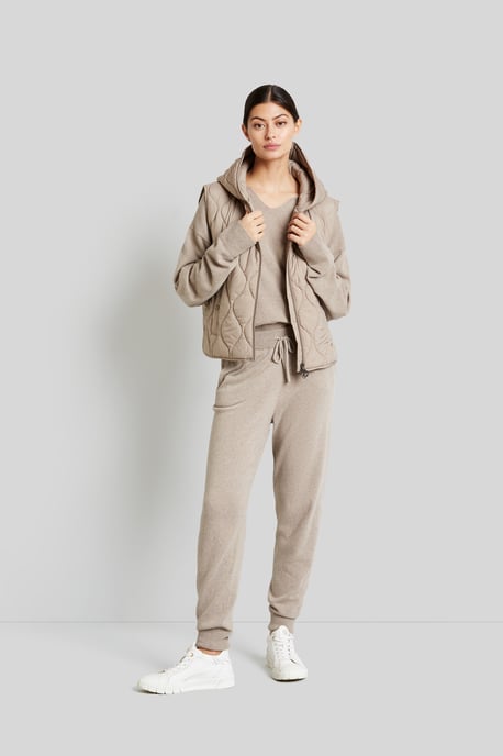 Bugatti Damen Gewatteerd vest met een recht en cropped silhouet - Image 4