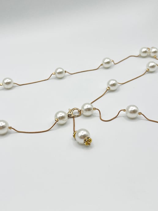 Minimal Pearl Chain Belt In Gold - Image 4