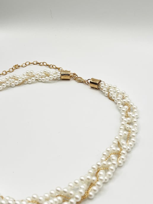 Braided Pearl Chain Belt In Gold - Image 4