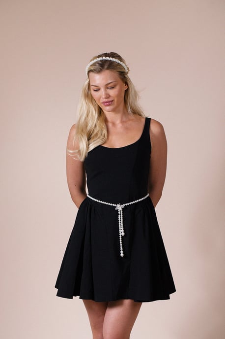Bee Pearl Chain Belt In Silver - Image 4