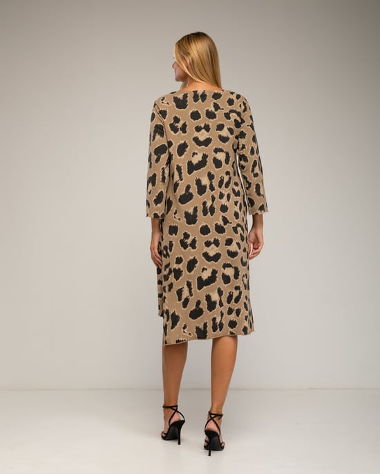 Oversized jurk met dierenprint. - Image 3