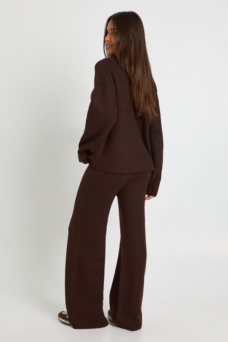 Super Soft Zip Neck Oversized Jumper and Wide Leg Trouser Co-Ord - Image 4