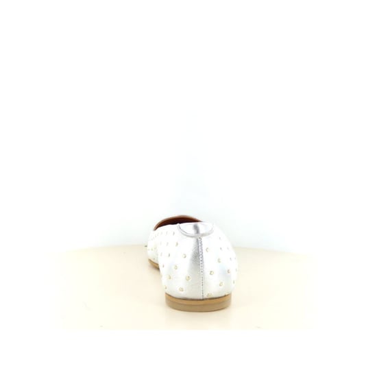 DWRS Label Porto studs - Image 5
