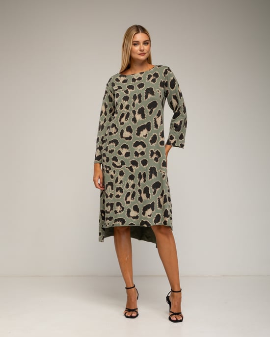 Oversized jurk met dierenprint. - Image 2