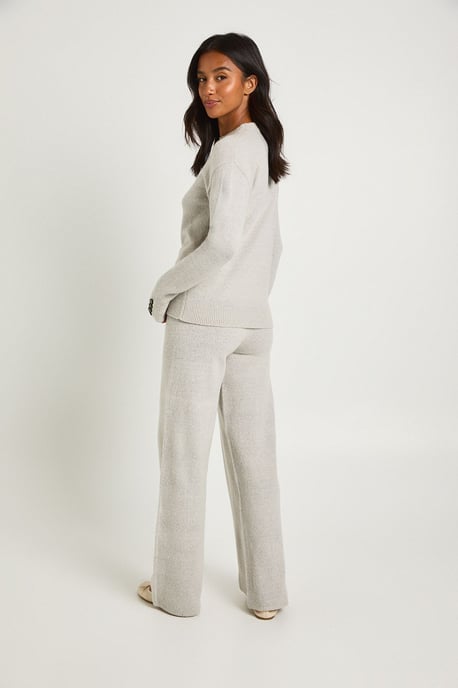 Petite Super Soft Button Cuff Detail Oversized Jumper and Wide Leg Trouser Co-Ord - Image 2