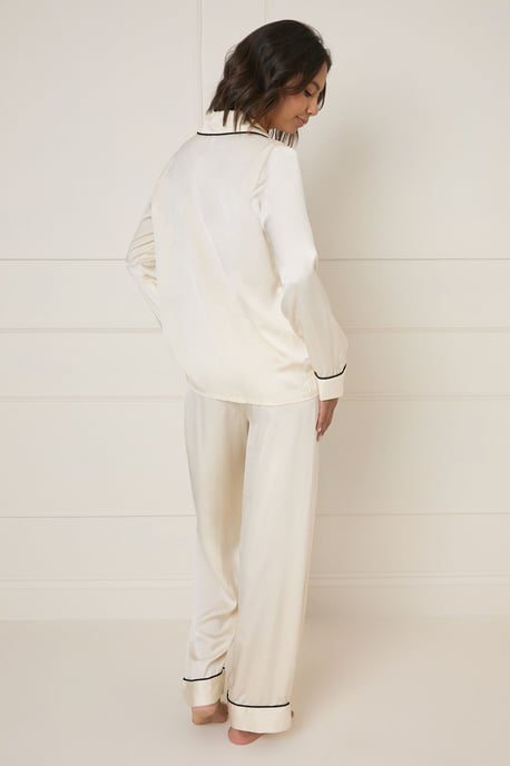 Plain Satin Contrast Binding Nightwear set - Image 3