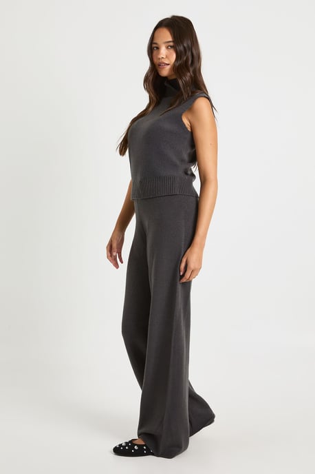 Split Neck Collar Super Soft Knitted Tank and Straight Leg Trouser Co-Ord - Image 3