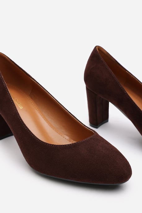 Wheres That From Womens 'Nolan' Suede Mid Block Heel Court Shoe With Rounded Toe - Image 4