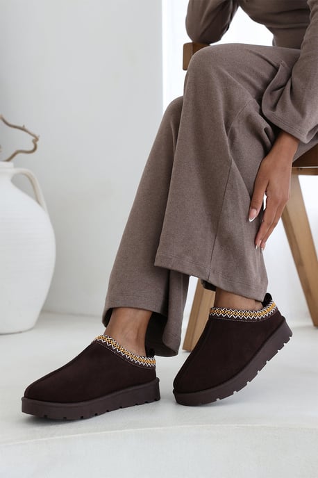Wheres That From Womens 'Reina' Cosy Faux-Suede Fur Lining Slipper - Image 3