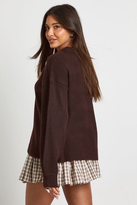 Super Soft V Neck Collared Knitted Jumper - Image 3