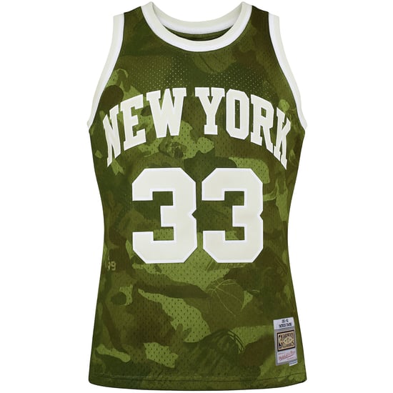 Mitchell & Ness NBA New York Knicks 33 Ewing Swingman Jersey - Image 1